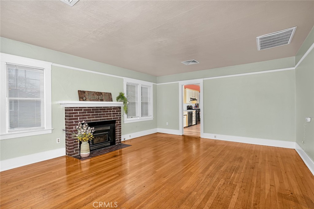 200 East 27th Street Merced, CA 95340 - Photo 2 of 26