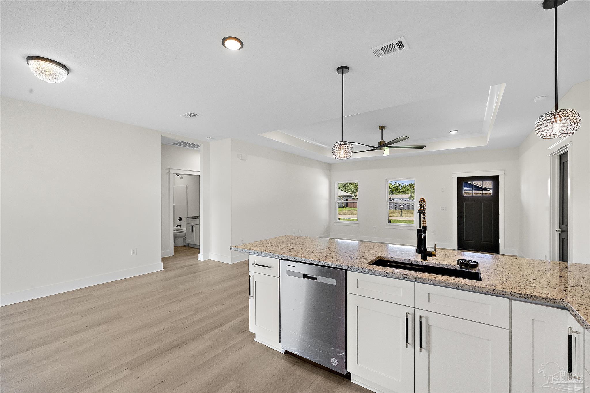 4865 Whitewood Road Gulf Breeze, FL 32563 - Photo 12 of 33 Gallery Image 12
