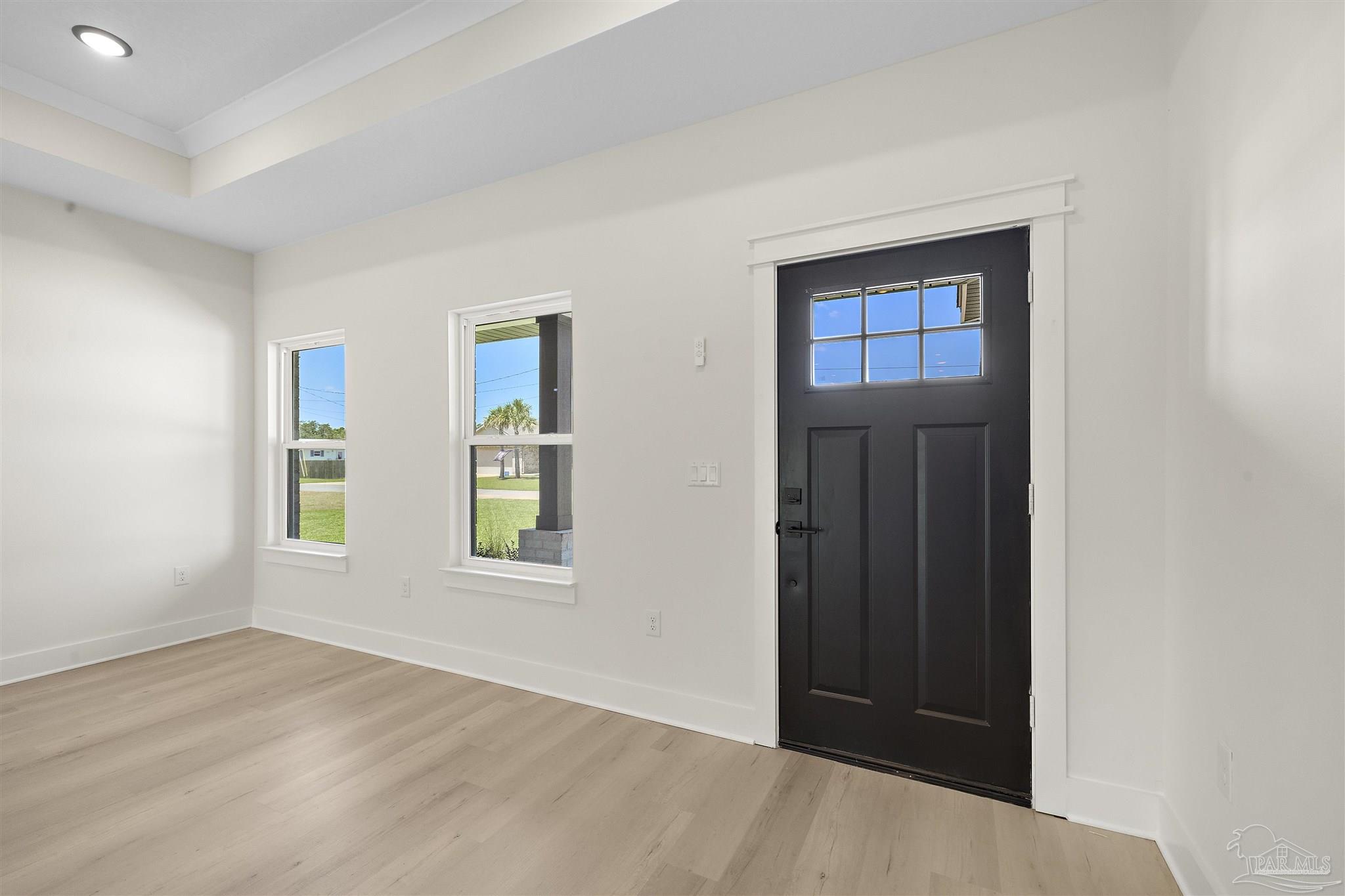 4865 Whitewood Road Gulf Breeze, FL 32563 - Photo 4 of 33 Gallery Image 4