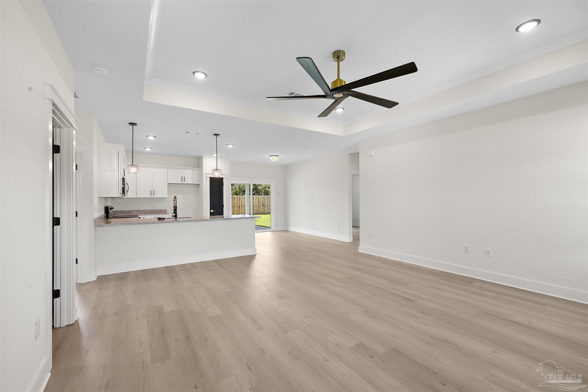 4865 Whitewood Road Gulf Breeze, FL 32563 - Photo 5 of 33 Gallery Image 5