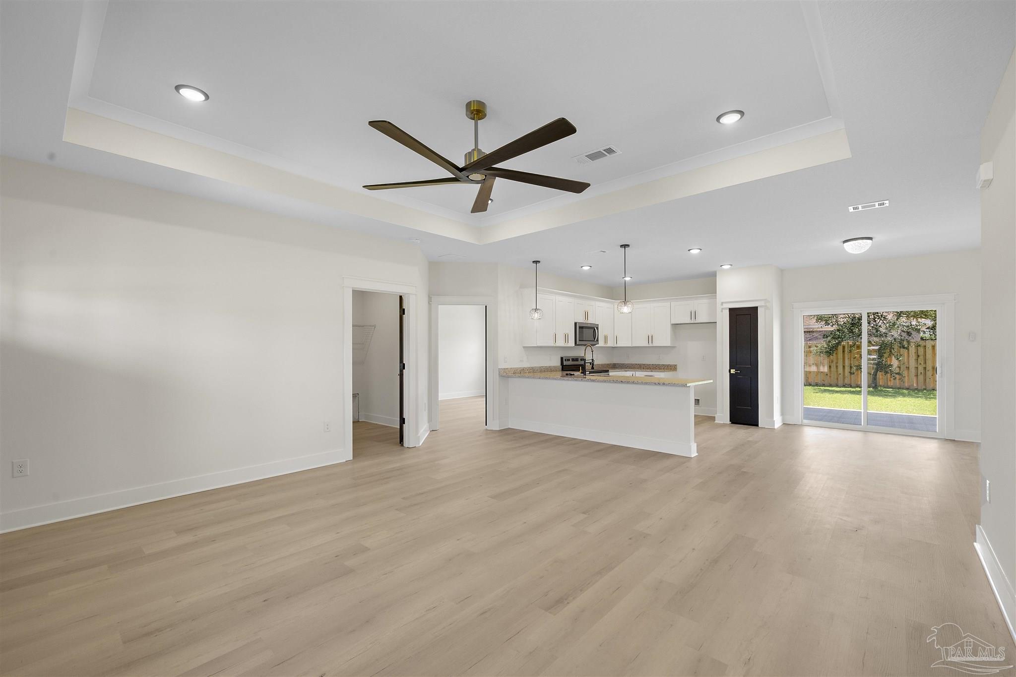 4865 Whitewood Road Gulf Breeze, FL 32563 - Photo 6 of 33 Gallery Image 6