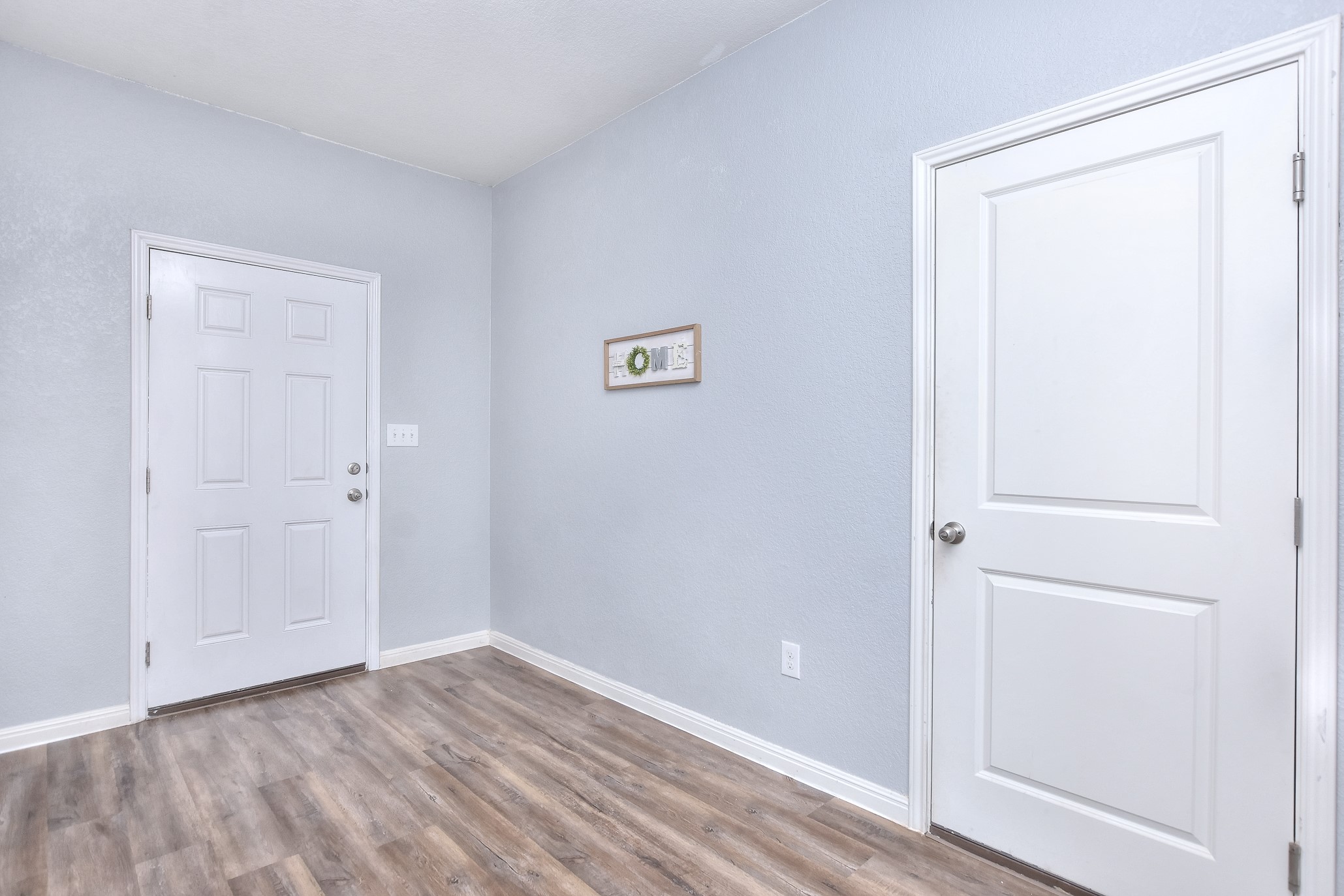 109 Helios Drive Jarrell, TX 76537 - Photo 5 of 36 a view of an empty room
