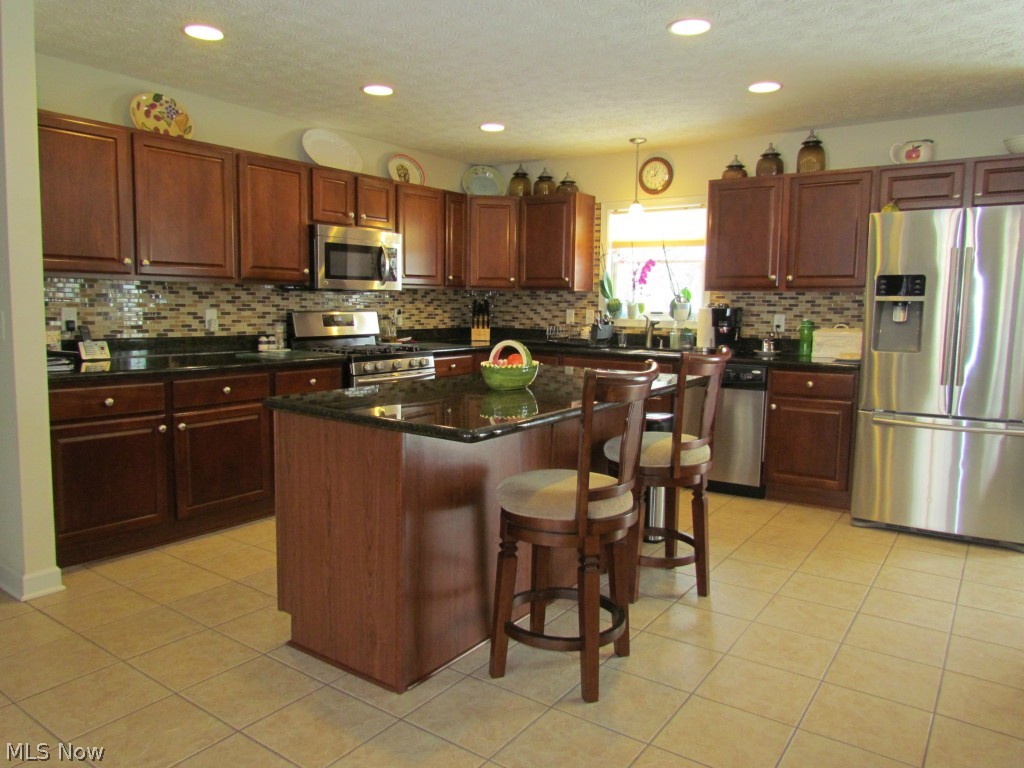 34450 Pettibone Road Solon, OH 44139 - Photo 7 of 18 Gallery Image 7