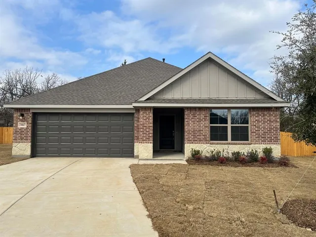 $319,990 | 3867 Rose Hl Court, Denison, TX 75020