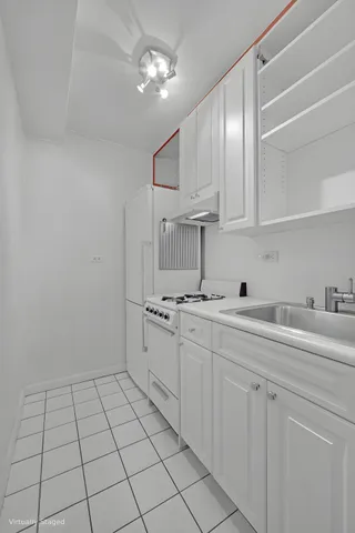 $285,000 | Undisclosed Address | Murray Hill