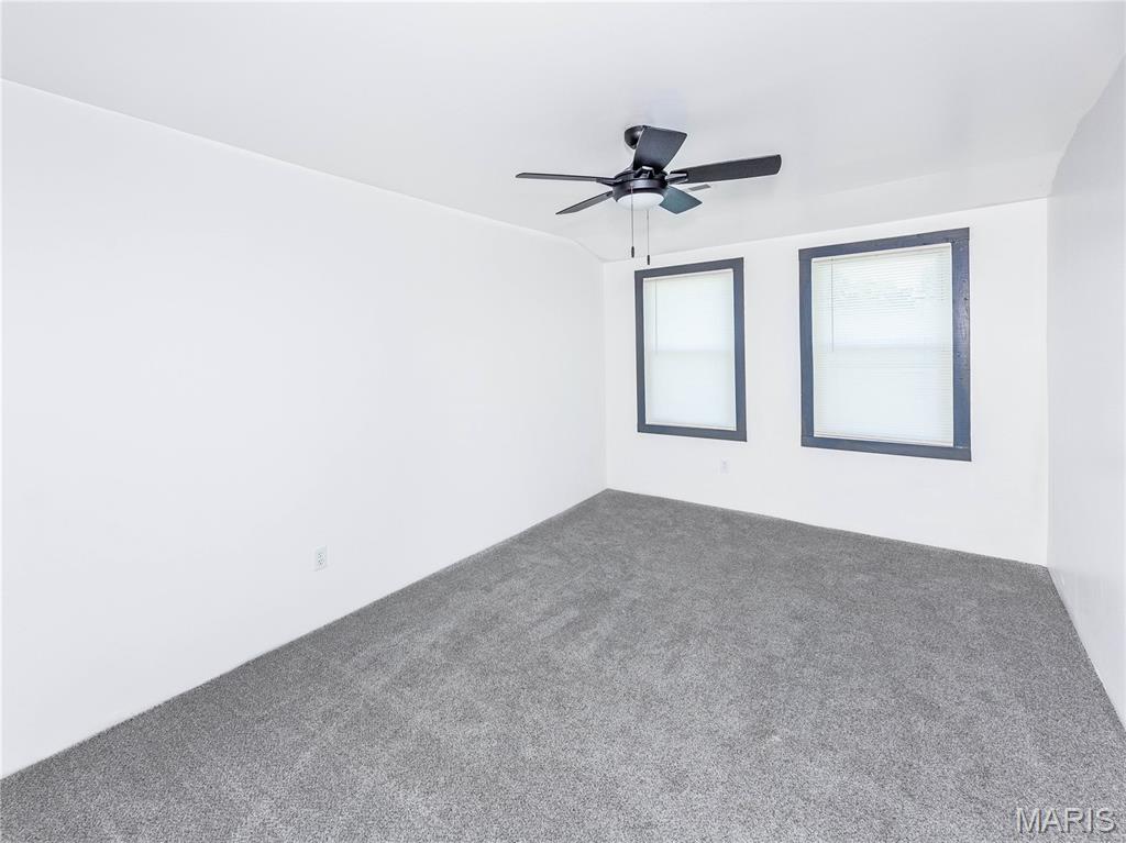 710 East Main Street Alhambra, IL 62001 - Photo 12 of 27
