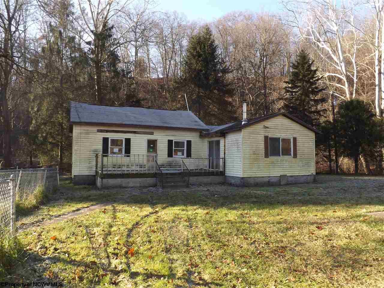 613 Main Avenue Rivesville, WV 26588 - Photo 1 of 7 Gallery Image 1