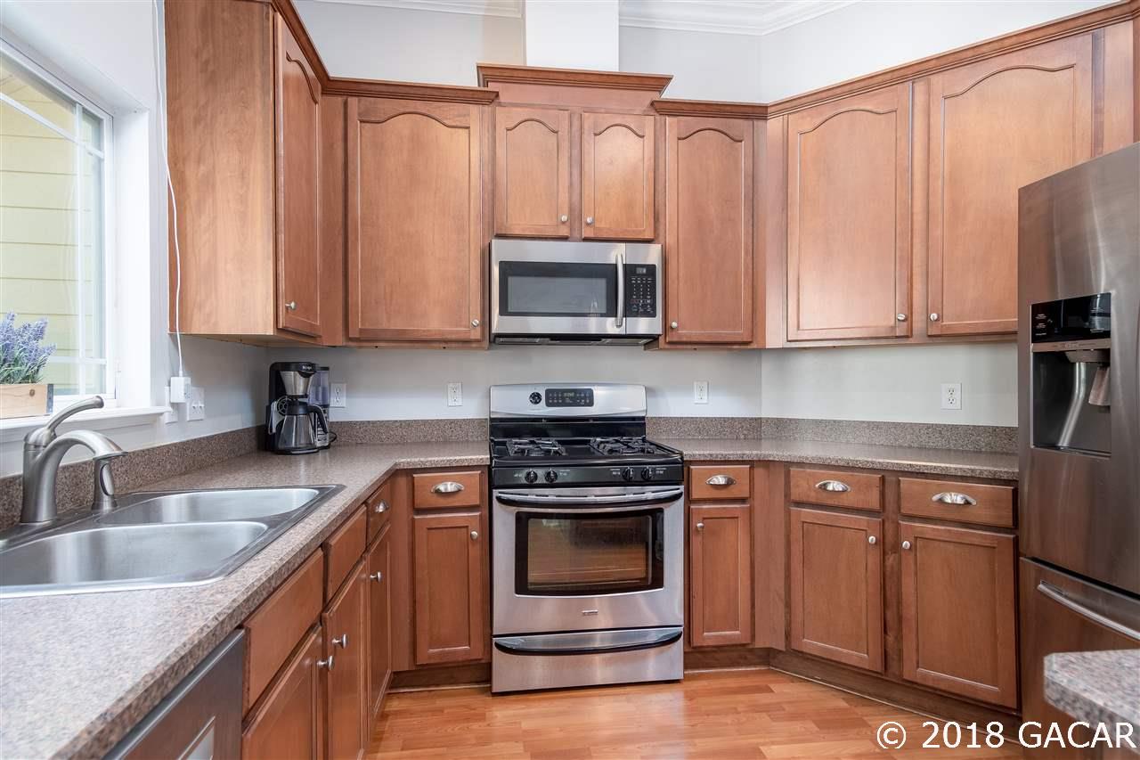 7837 Southwest 84th Way Gainesville, FL 32608 - Photo 9 of 19