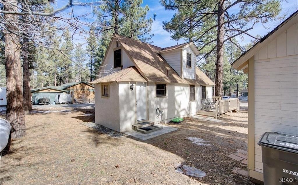 298 Maple Lane Sugarloaf, CA 92386 - Photo 20 of 32