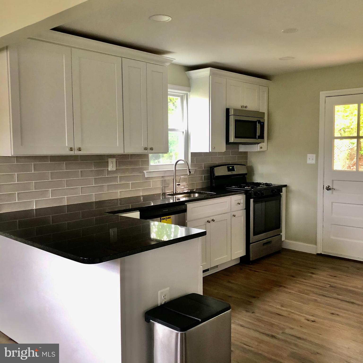 1237 Landover Road Baltimore, MD 21237 - Photo 6 of 25 breakfast bar