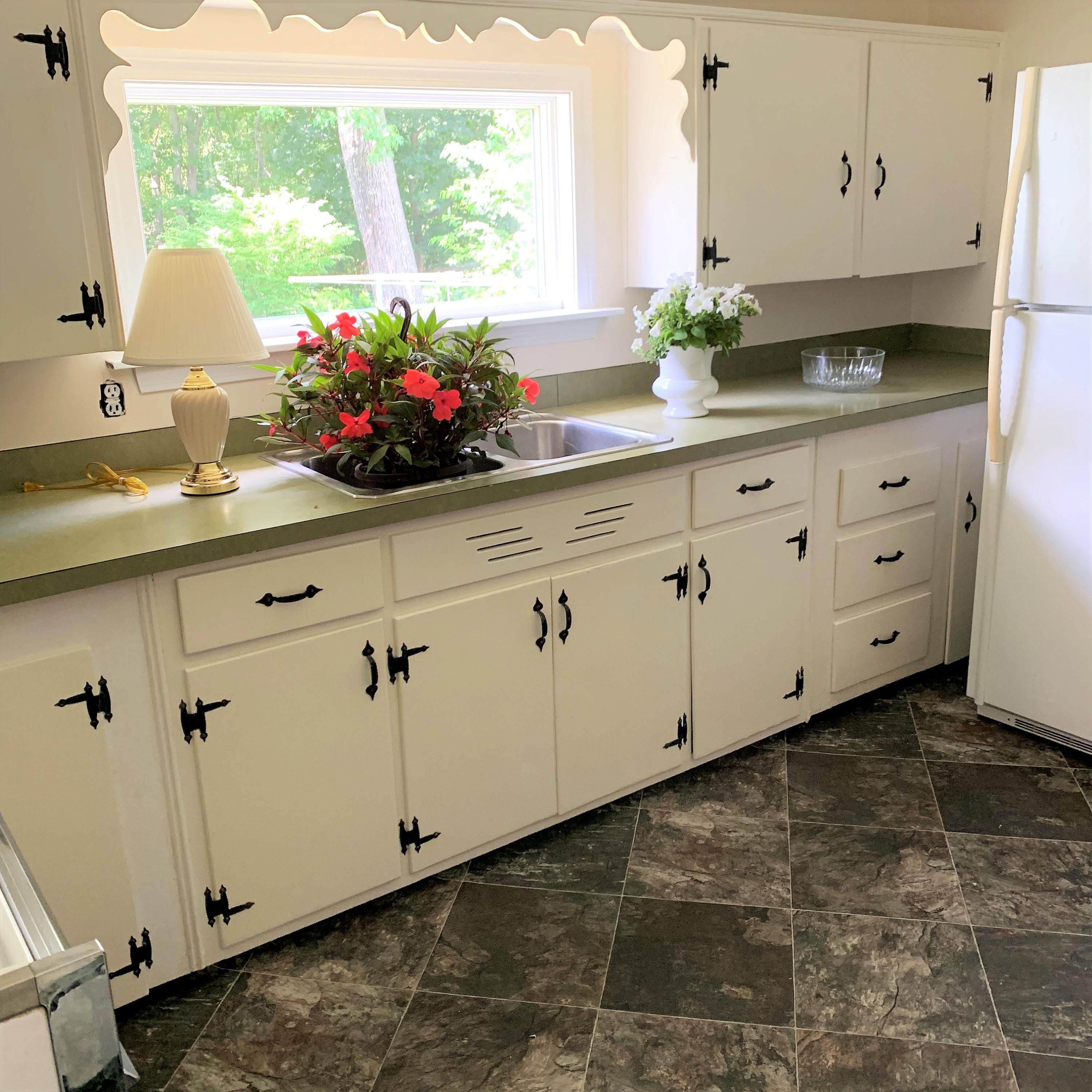 168 River Street Springvale, ME 04083 - Photo 16 of 36 Kitchen