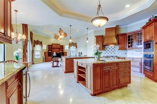 $1,125,000 | 10504 Sabella Drive, Trinity, FL 34655