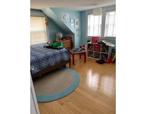 15 Hinckley Road Newton, MA 02468 - Photo 12 of 17 Gallery Image 12