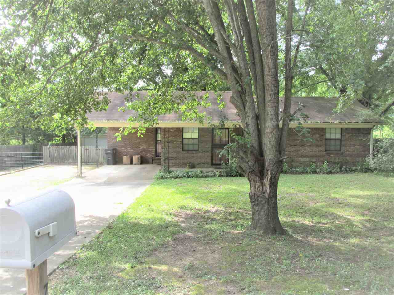 706 Blue Bonnet Road Bolivar, TN 38008 - Photo 1 of 11 Gallery Image 1