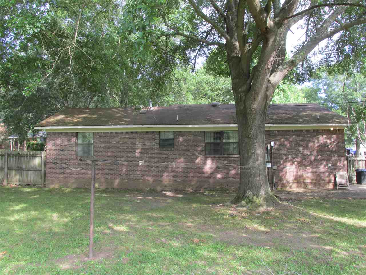 706 Blue Bonnet Road Bolivar, TN 38008 - Photo 2 of 11 Gallery Image 2