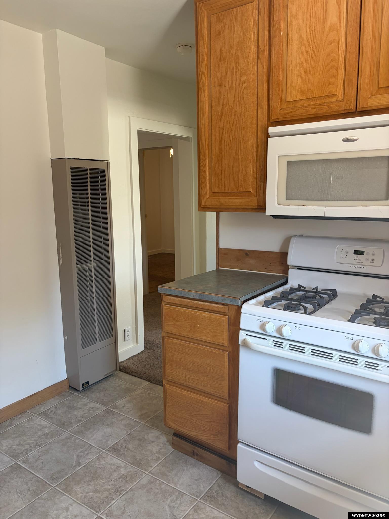 275 North Hamilton Street Powell, WY 82435 - Photo 5 of 16