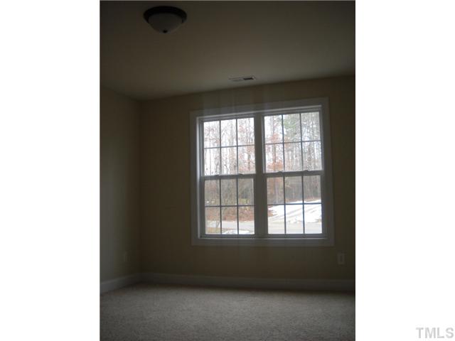 320 Beavertail Road Henderson, NC 27537 - Photo 8 of 10 Gallery Image 8