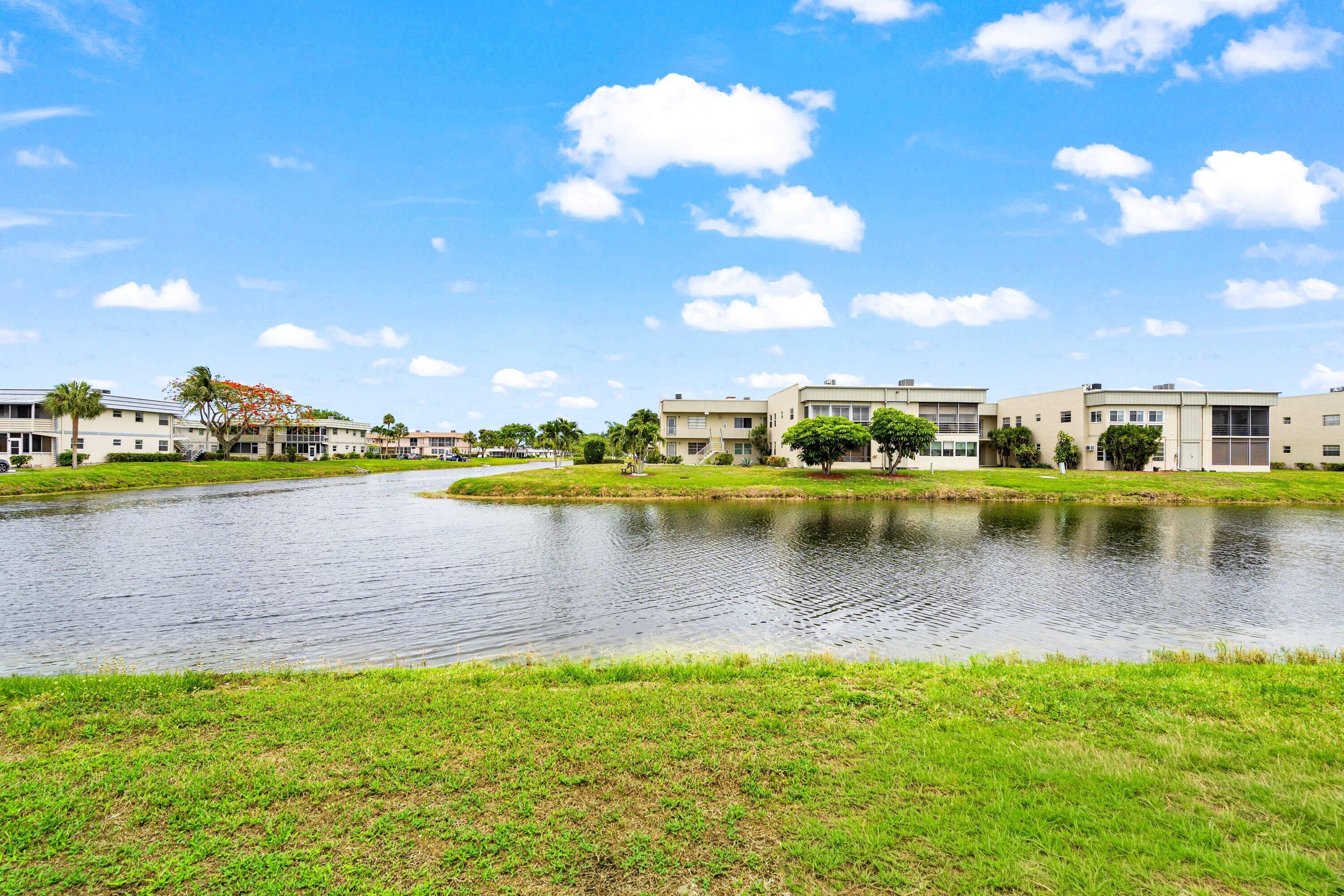 360 Monaco Court, Unit 360 Delray Beach, FL 33446 - Photo 24 of 26 Rear View 2