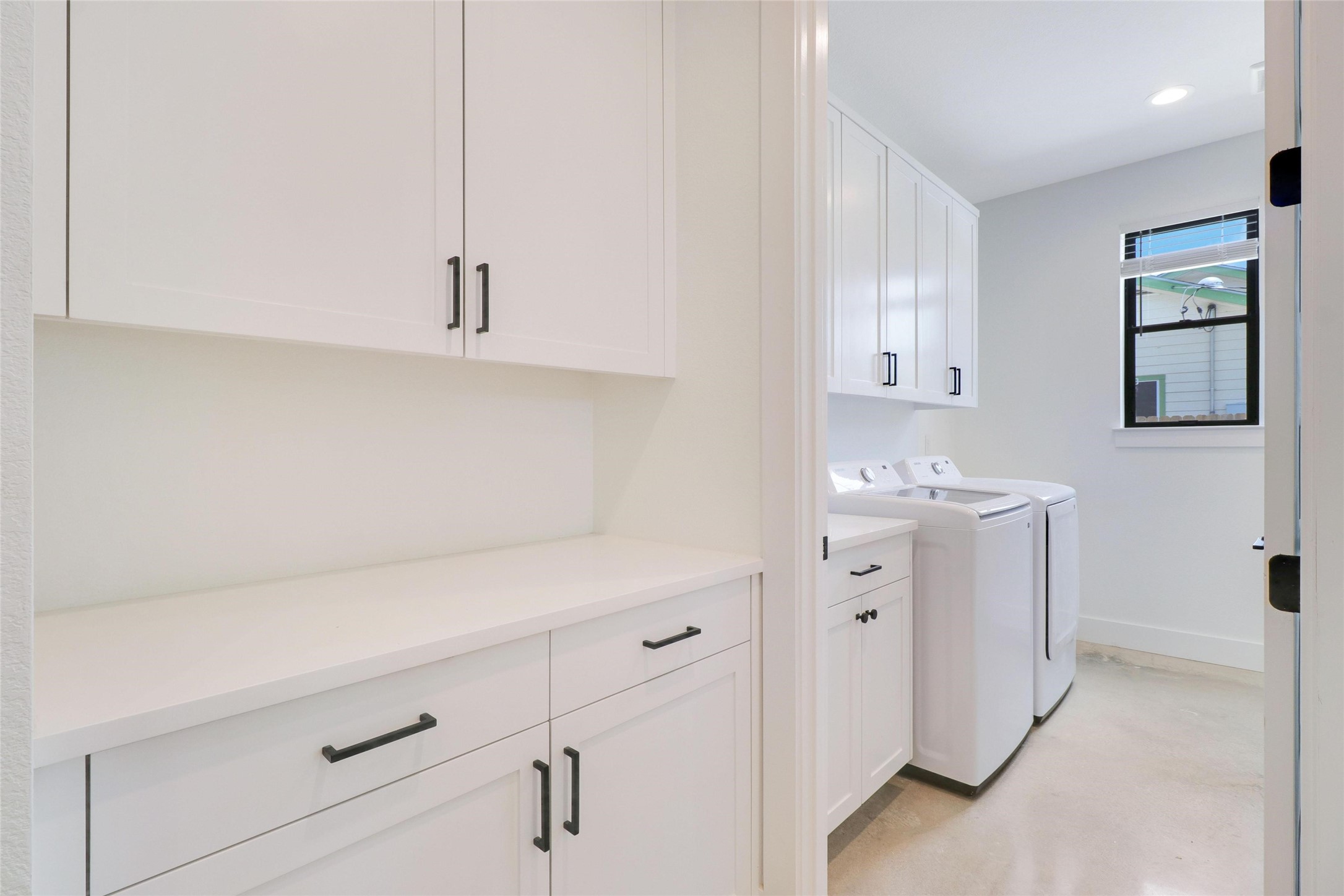 200 West Goforth Road, Unit 1 Buda, TX 78610 - Photo 11 of 25 Laundry room