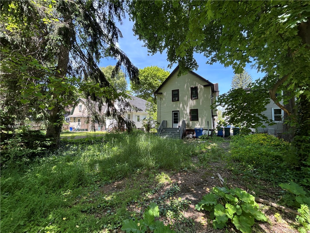 411 Cottage Street Rochester, NY 14611 - Photo 6 of 27