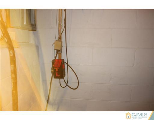 796 New Dover Road Edison, NJ 08820 - Photo 12 of 12 Gallery Image 12