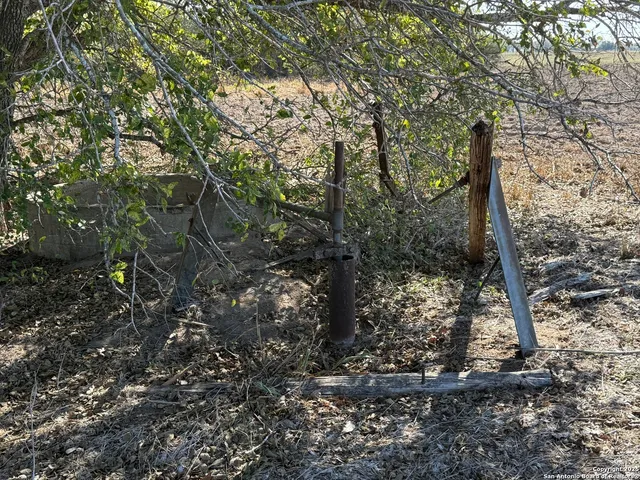 $808,500 | 0 County Road 236, Falls City, TX 78160