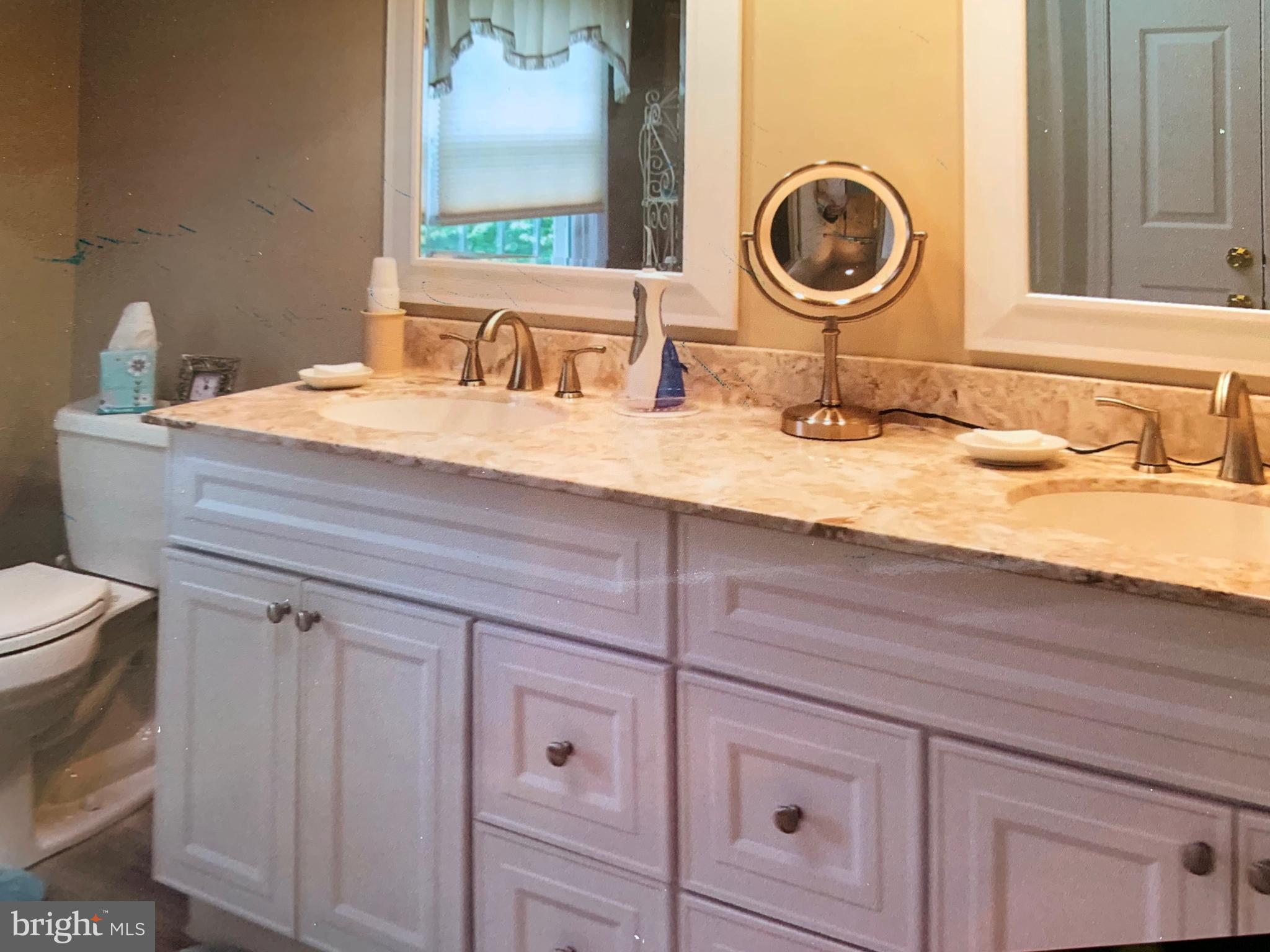 3852 James Road Huntingdon Valley, PA 19006 - Photo 12 of 18 Gallery Image 12