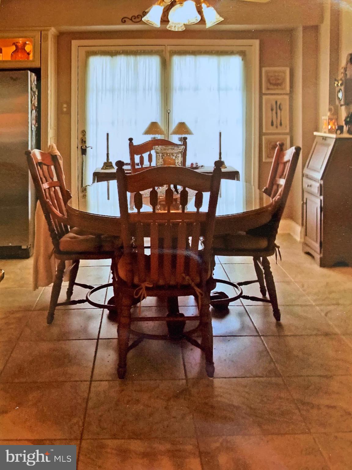 3852 James Road Huntingdon Valley, PA 19006 - Photo 7 of 18 Gallery Image 7
