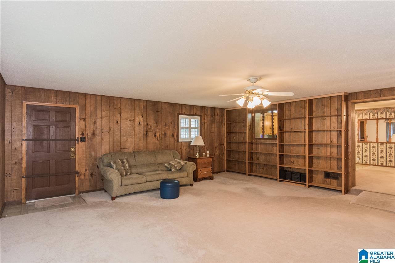 340 10th Street Pleasant Grove, AL 35127 - Photo 15 of 38