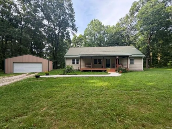 $699,900 | 5655 South Dry Branch Road, Bloomfield, IN 47424