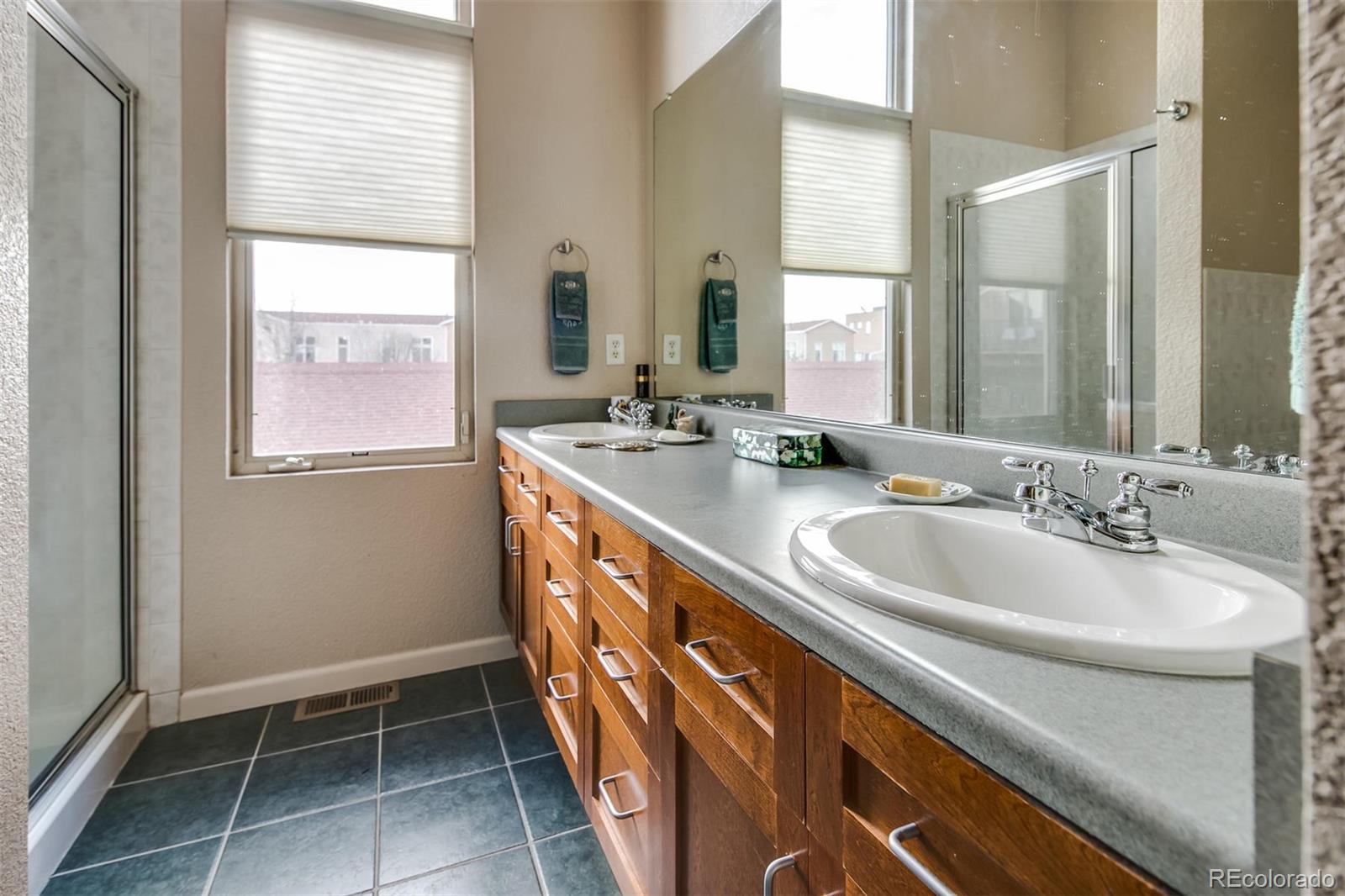 175 Rampart Way, Unit 902 Denver, CO 80230 - Photo 18 of 27 Gallery Image 18