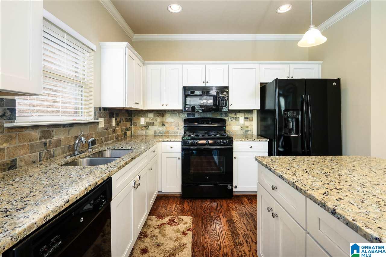 1009 Springfield Drive Chelsea, AL 35043 - Photo 5 of 34