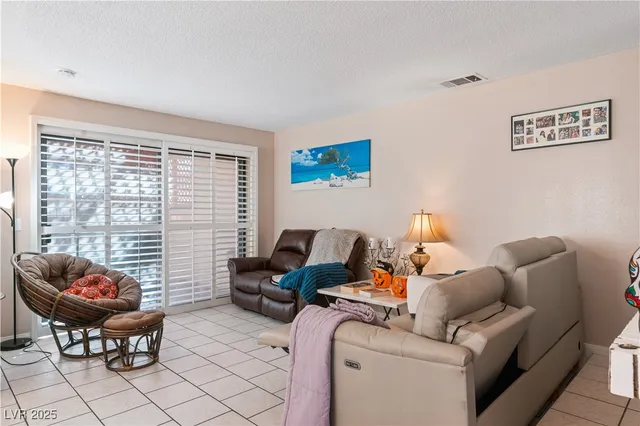 $329,900 | 2446 Pickwick Drive, Henderson, NV 89014