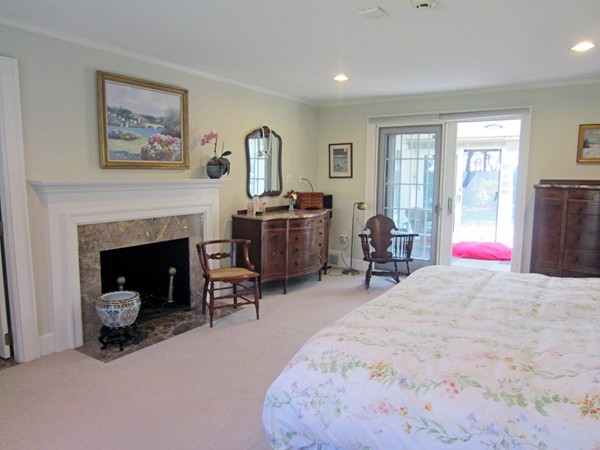 78 Tyler Road Weston, MA 02493 - Photo 8 of 12