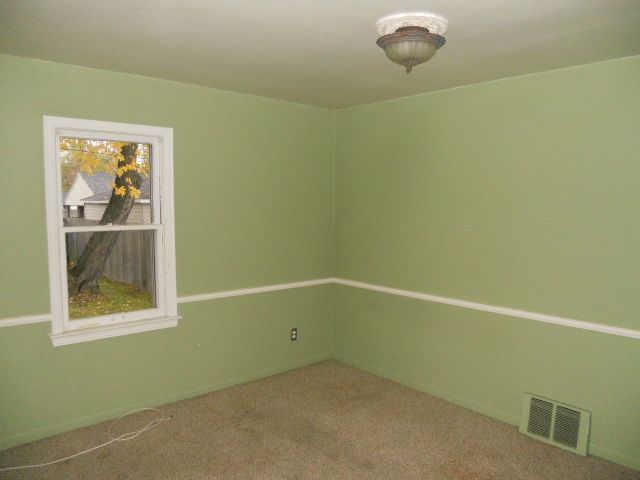 31079836-6.JPG