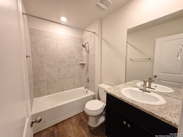 $2,195 | 4827 Nueces Path, San Antonio, TX 78253