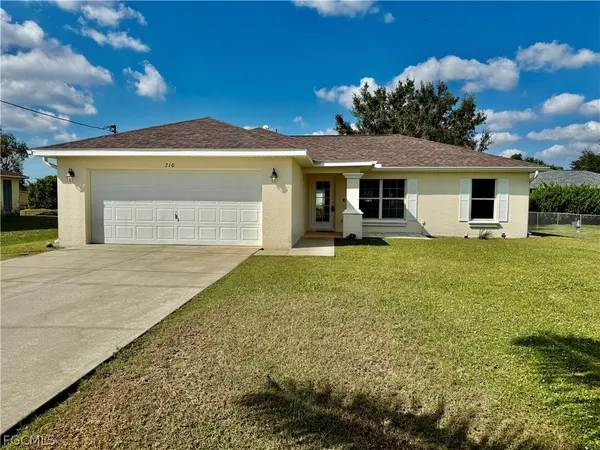 $250,000 | 710 Altair Avenue, Fort Myers, FL 33913