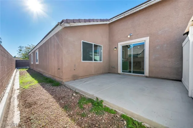 $1,750 | 1057 Appleblossom Time Avenue, North Las Vegas, NV 89031