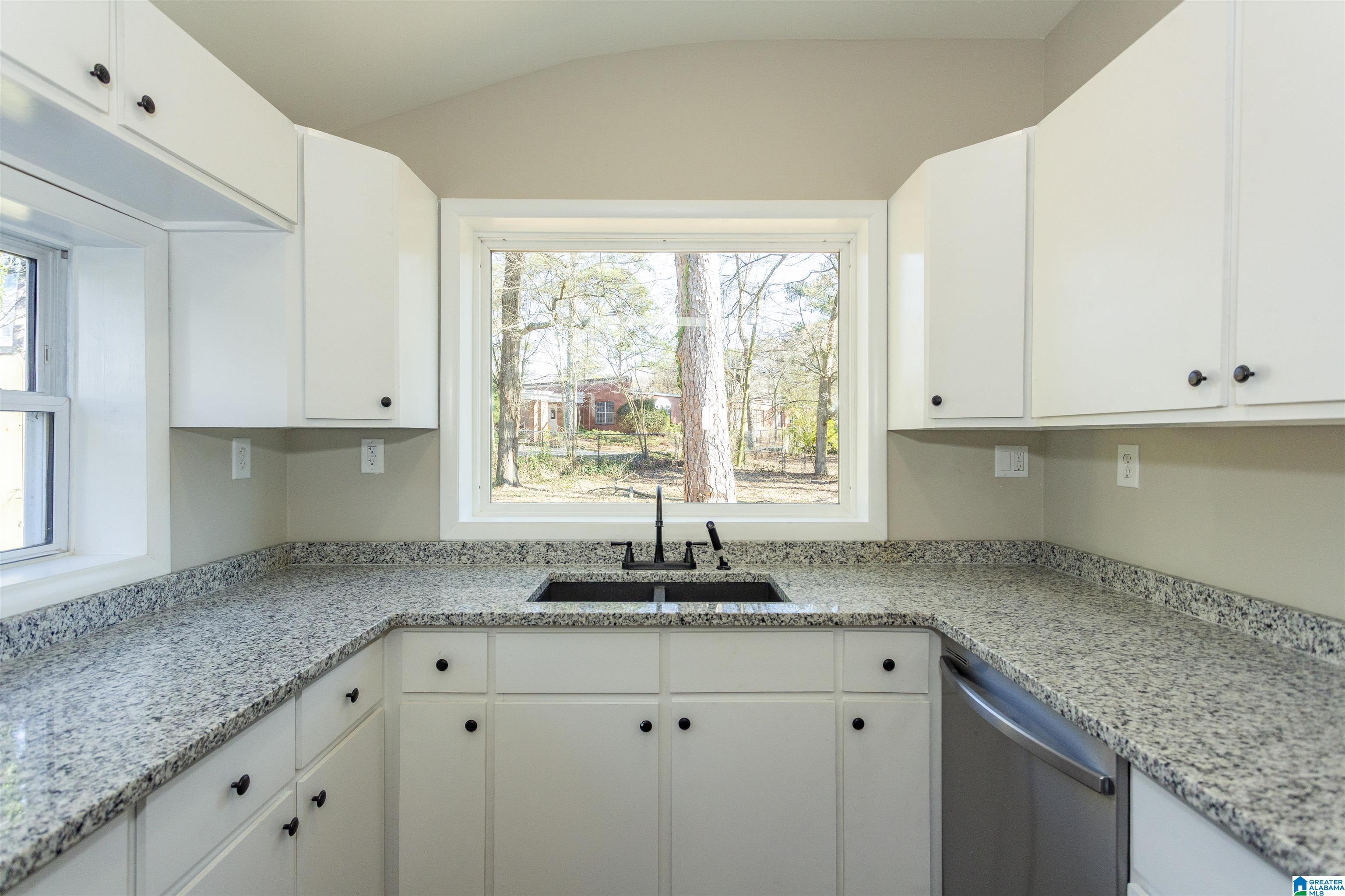 4925 Montevallo Road Birmingham, AL 35210 - Photo 25 of 40