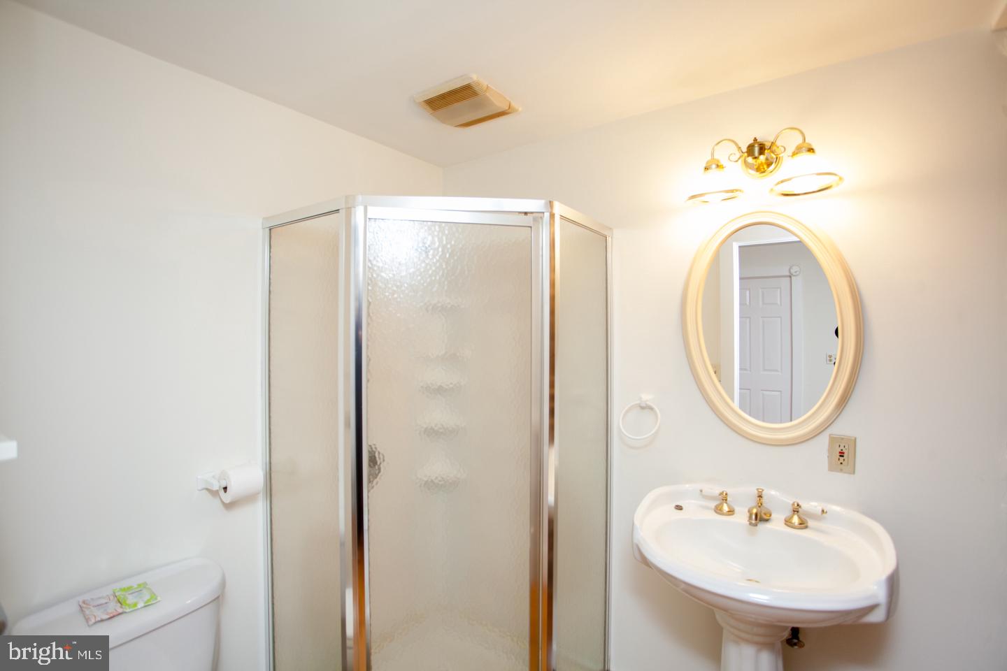 4576 Durham Road Doylestown, PA 18902 - Photo 17 of 36