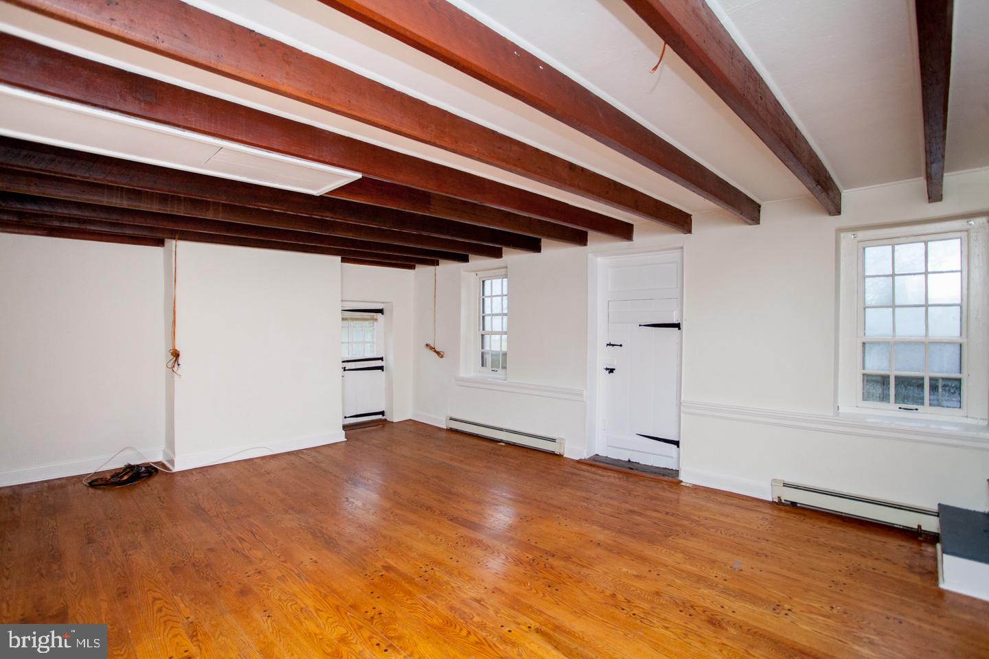 4576 Durham Road Doylestown, PA 18902 - Photo 8 of 36