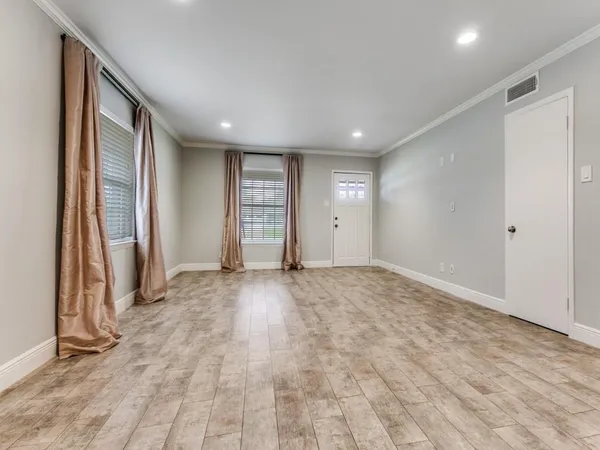 $4,400 | 7130 Rutgers Drive, Dallas, TX 75214