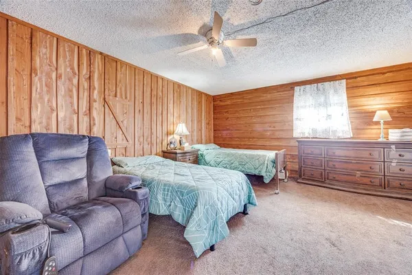 $349,000 | 172 Mohawk Drive, Gordonville, TX 76245