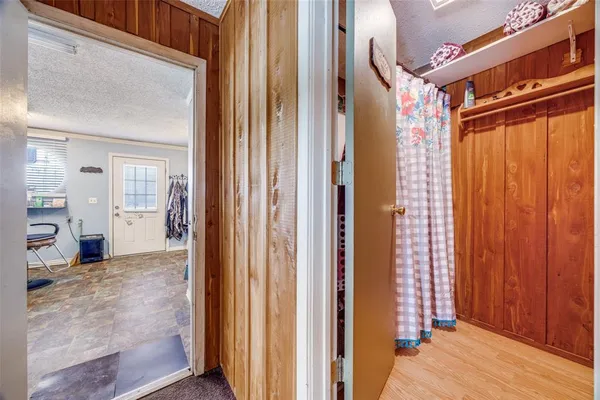 $349,000 | 172 Mohawk Drive, Gordonville, TX 76245