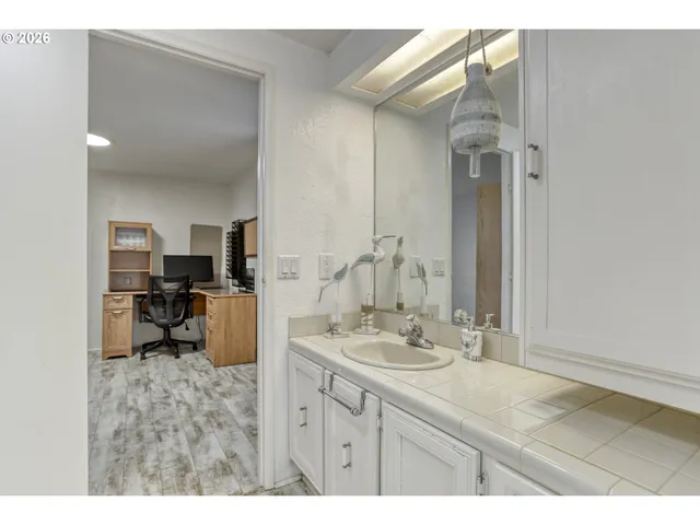 $98,000 | 17095 Southwest Eldorado Drive, Tigard, OR 97224