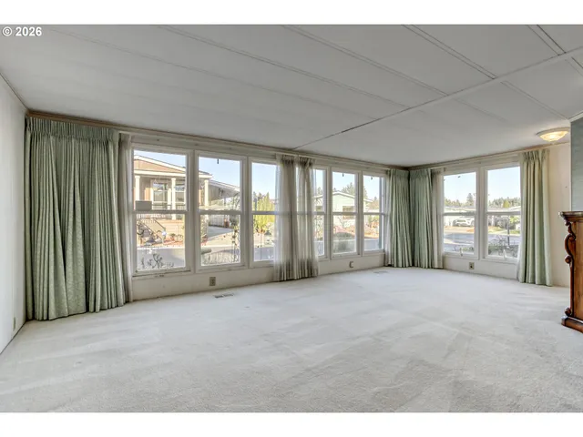 $98,000 | 17095 Southwest Eldorado Drive, Tigard, OR 97224