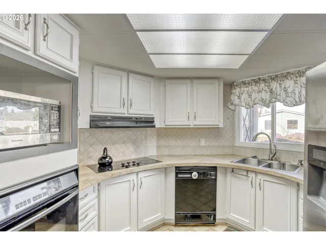 $98,000 | 17095 Southwest Eldorado Drive, Tigard, OR 97224