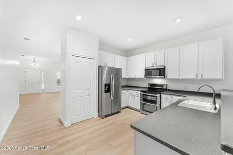 $350,000 | 570 Martello Way, Melbourne, FL 32901