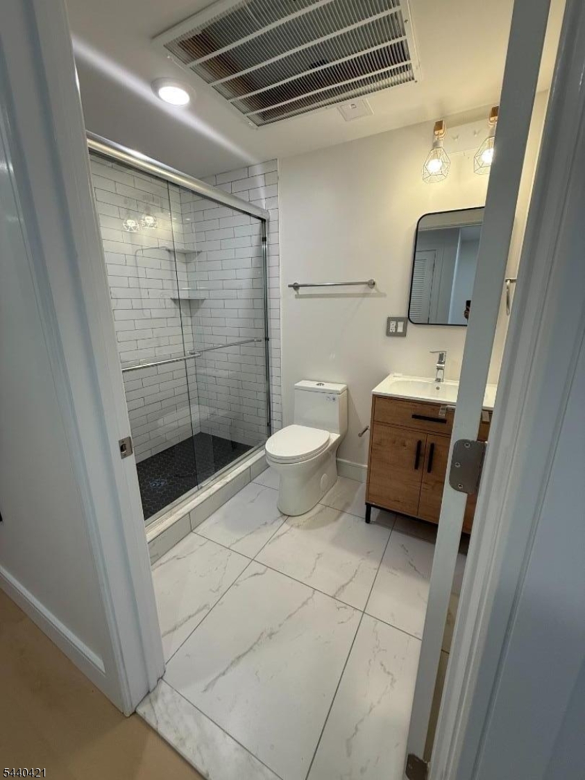 627 Valley Road, Unit C Montclair, NJ 07043 - Photo 8 of 30