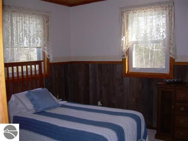 4300 Sparling Road Kingsley, MI 49649 - Photo 13 of 25 1712872-12.JPG